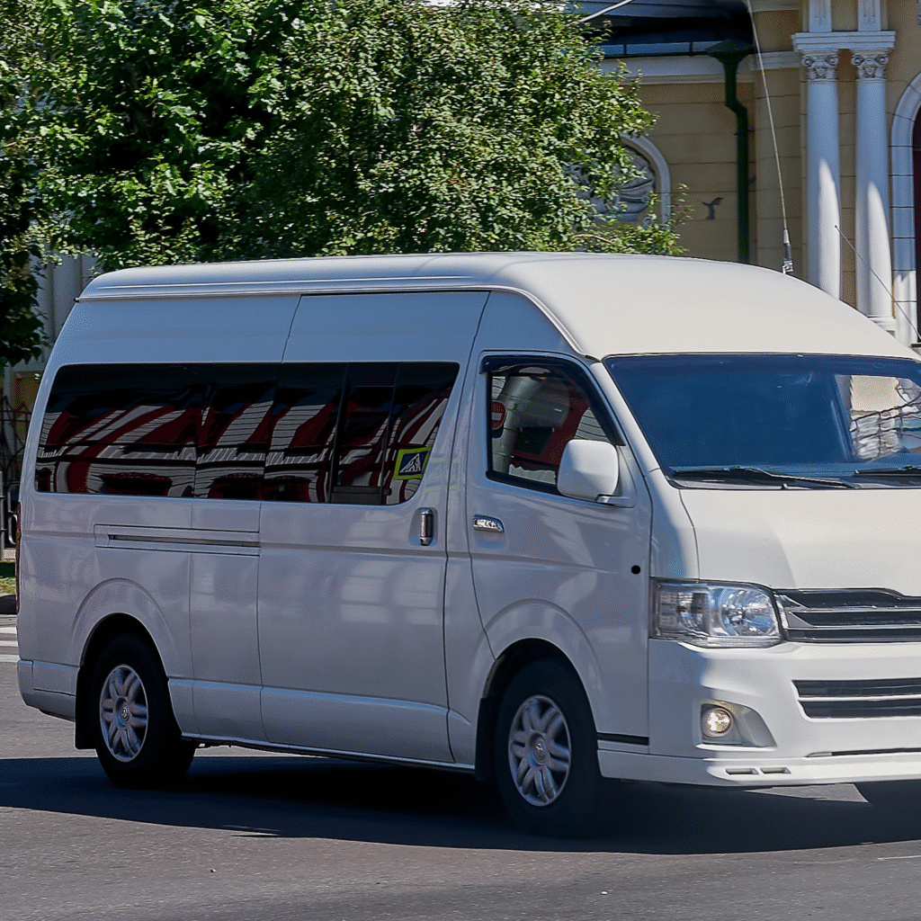 sarhadtransport.com -- Hiace Van Rentals